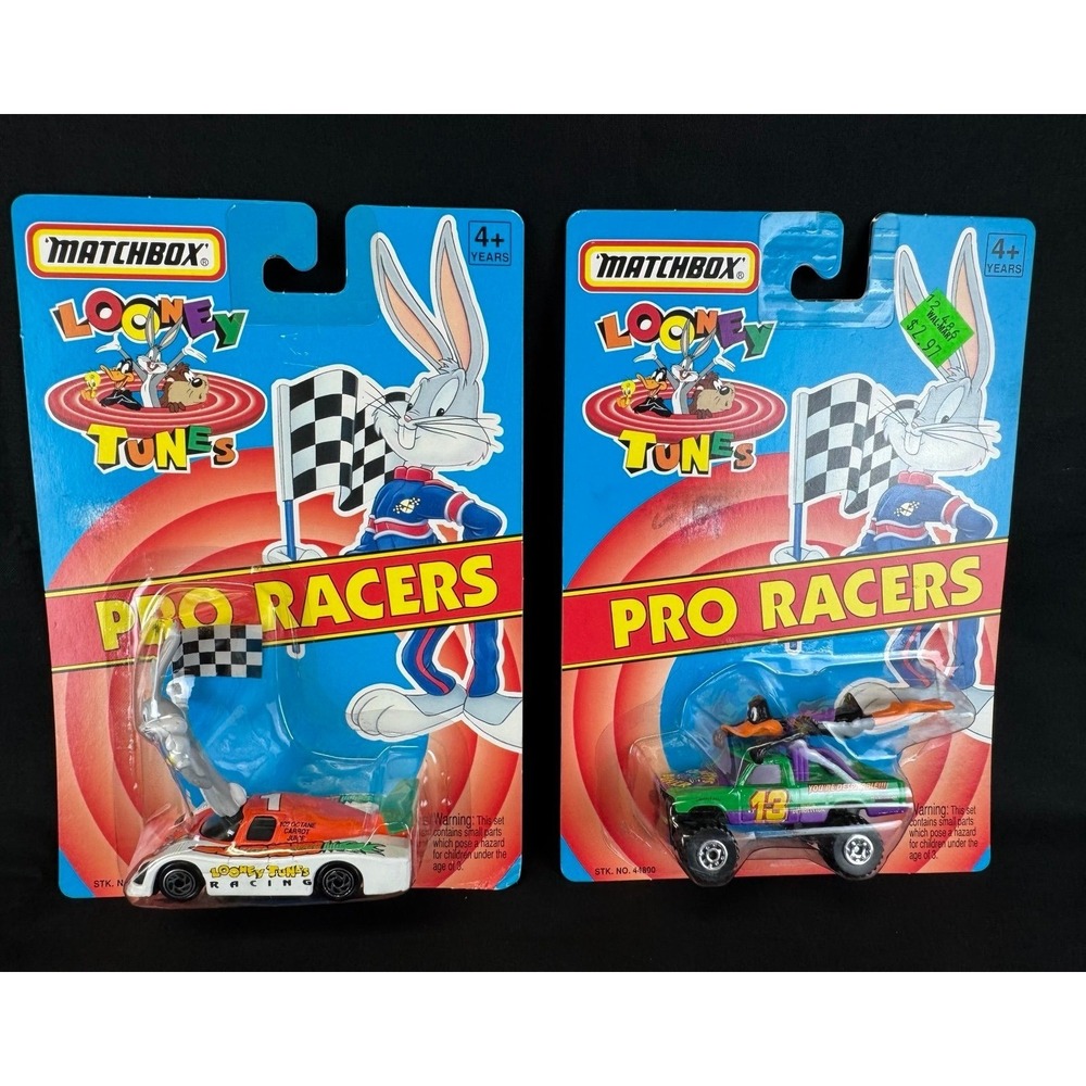NIP Vintage 1993 Matchbox Looney Tunes Pro Racers Bugs Bunny & Daffy Duck